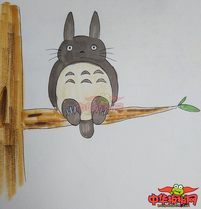 龙猫坐在树上简笔画教程