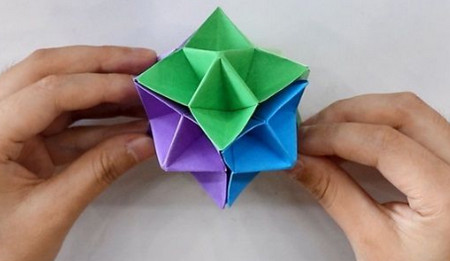 折纸手工花球又简单又漂亮的教程