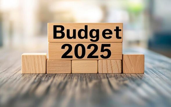 2025年容易借款的平台9月口碑好的可选的确实相当多！本文为您隆重归集这五个黑户贷款软件！
